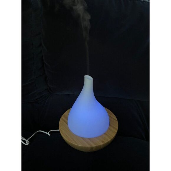 NEW IN BOX - Color Changing Bamboo Ultrasonic Diffuser – Teardrop - Picture 6 of 7